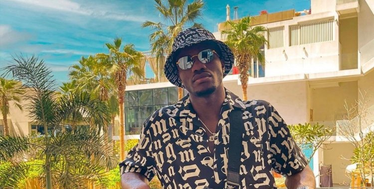 ‘It’s happenin’ Again’ Boli Bolingoli in Cheeky Dubai Dig