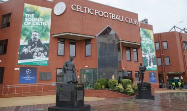 Enzo Maresca speaks to media amid Celtic links - Talks about ‘unique chance’, which suggests Bhoys would have hard convincing task - Sport Witness