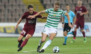 Newcastle urged to sign Celtic ace Ajer