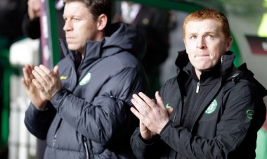 Alan Thompson pokes fun at Rangers despite title win, as Celtic fail to win on Sunday