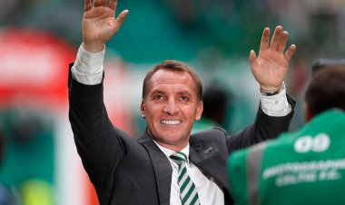 Brendan Rodgers calls on Celtic to give Rangers a guard of honour