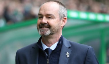 Steve Clarke asked about potential Celtic talks; desperately tries to move on - 67 Hail Hail