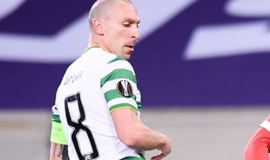Scott Brown Deserved Proper Celtic Send-off Insists Former Top Flight Star