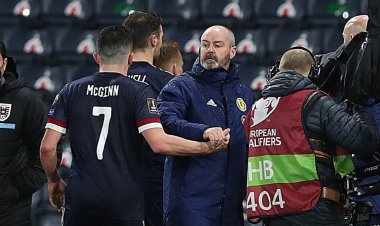 "Utter honkin"; Celtic fans unimpressed with Steve Clarke and his Scotland performances - 67 Hail Hail