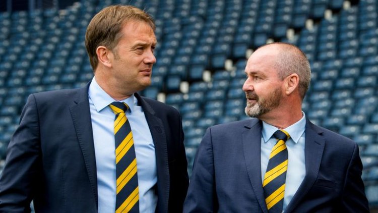Maxwell: Clarke won't leave Scotland amid Celtic links