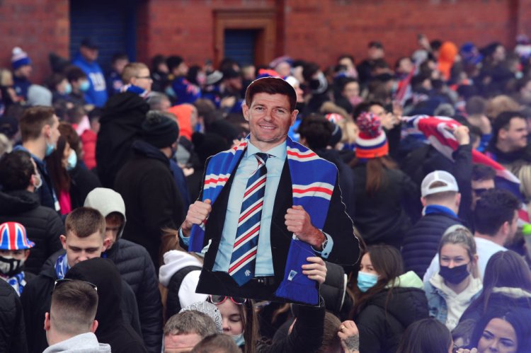 ‘Dominant’: Former Rangers star Lovenkrands delivers warning for Celtic after Ibrox triumph