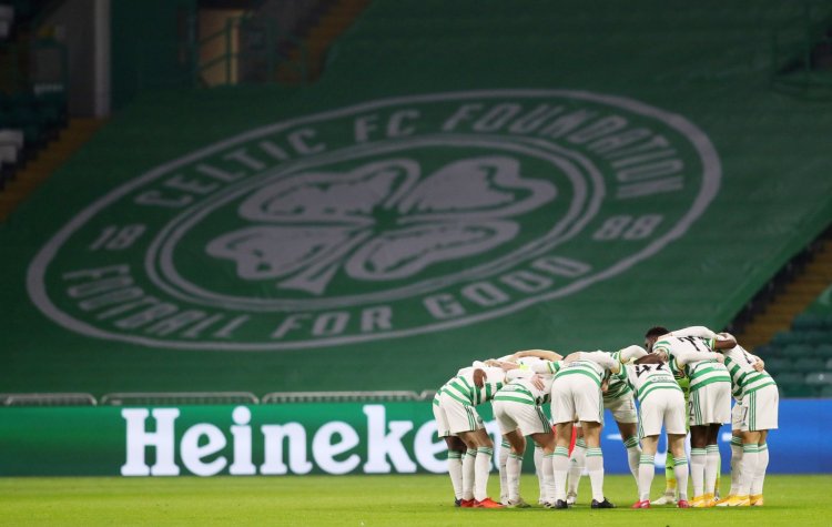 Celtic: Kris Commons blasts board