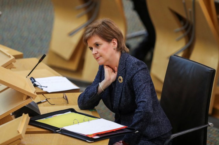 "Disgraceful and Selfish"; Nicola Sturgeon lays into rivals with Celtic Park Glasgow Derby in sharp focus - 67 Hail Hail