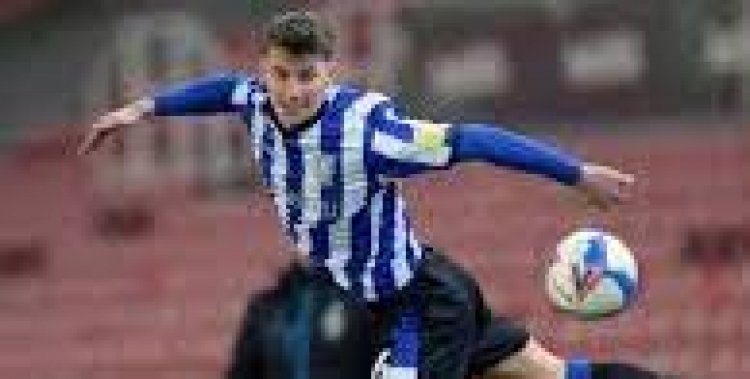 NEW BHOY ADMITS EURO DREAM
