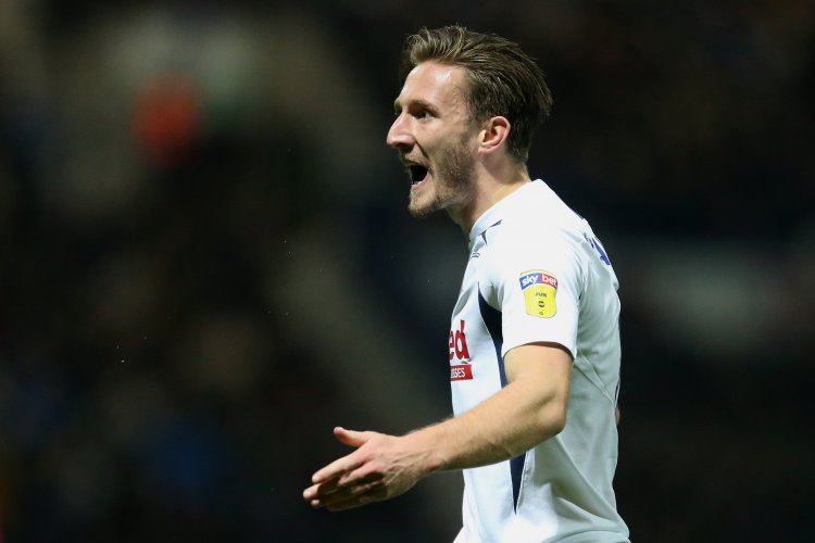 Noel Whelan believes Ben Davies would suit Celtic more than Liverpool | Sportslens.com