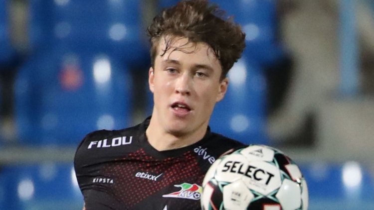 MAKE-YOUR-MIND-UP-TIME FOR CELTIC WORLD CUP STAR