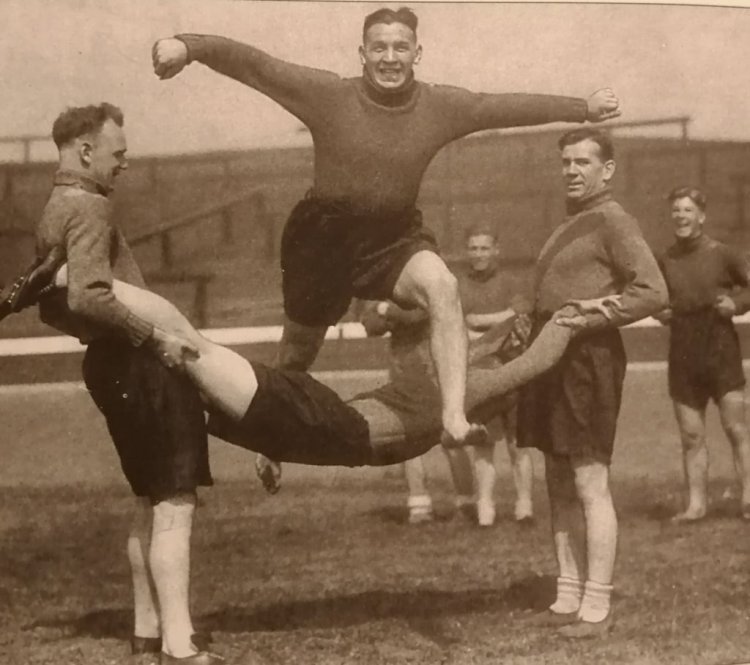 Photo Of The Day: Celtic Legends Enjoy Innovative Training In 1930s |
