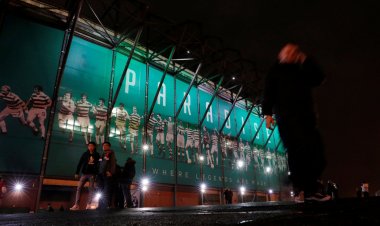 Top podcaster hints to stunning transfer summer war chest as Howe closes in