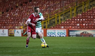 Stephen Glass unhappy with key incident vs Celtic - 67 Hail Hail