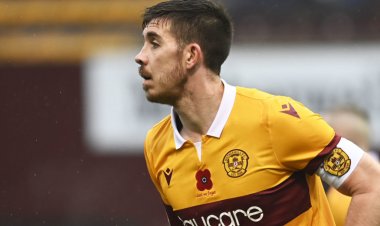 Report: Declan Gallagher in talks with Aberdeen after Celtic wish - 67 Hail Hail