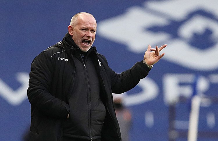 Top-flight manager says Leeds United try to sign Celtic talent in January transfer window