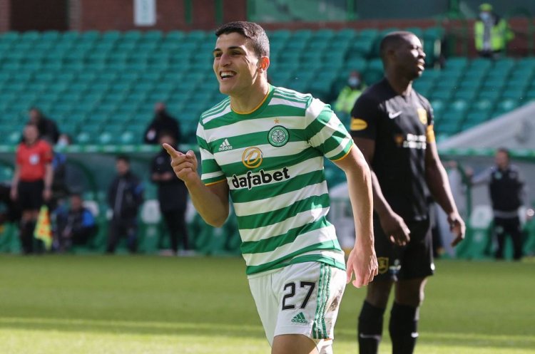 Elyounoussi coy on permanent Celtic stay | The Celtic Star