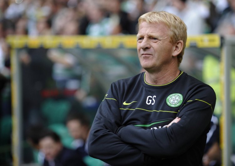 “They’ve been behind for nine years! It’s embarrasing!” - Strachan’s amazing rant at co pundits on live TV