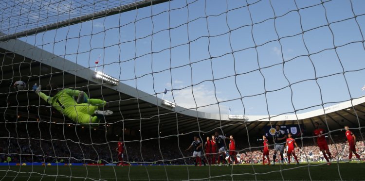 No issues- John Kennedy delivers Leigh Griffiths update