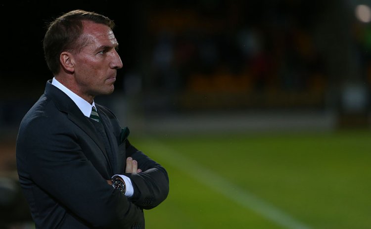 Jamie Carragher Asks Leading Celtic Question Live on TV