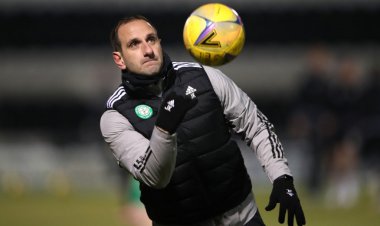 Kennedy's final failure managed to extend a ridiculous 8-year Celtic curse - 67 Hail Hail