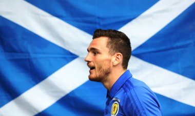 "I’d love to pull on the Celtic shirt"; Andy Robertson still has Hoops dream - 67 Hail Hail