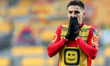It's time for Celtic and Marian Shved to have an important chat - 67 Hail Hail