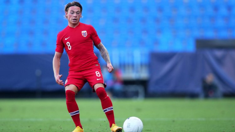 Celtic and Patrick Berg, the international teammate of Ajer and Elyounoussi - 67 Hail Hail