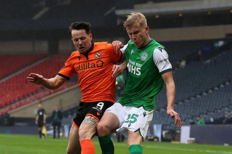 ‘Real Tierney type’ – Pundit urges Celtic to battle for one of Scotland’s ‘best young players’