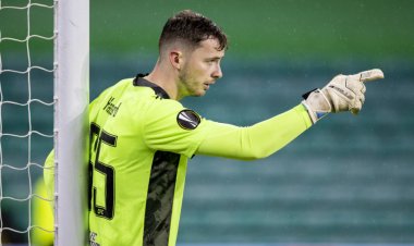 Report: Dundee interested in signing Celtic goalkeeper Conor Hazard again - 67 Hail Hail