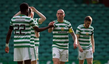 Broony in hilarious 5-1 dig at former rivals | The Celtic Star
