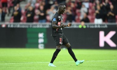 Video: Midtjylland equalise just after Forrest misses chance to go 2-0