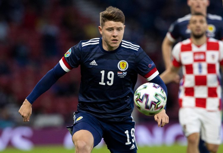 Celtic 'eye move for £4m-rated Kevin Nisbet' with Leigh Griffiths mooted as makeweight
