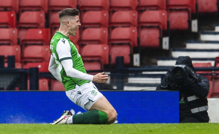 Kevin Nisbet's mentor Kris Doolan explains why Hibernian striker would thrive at Celtic