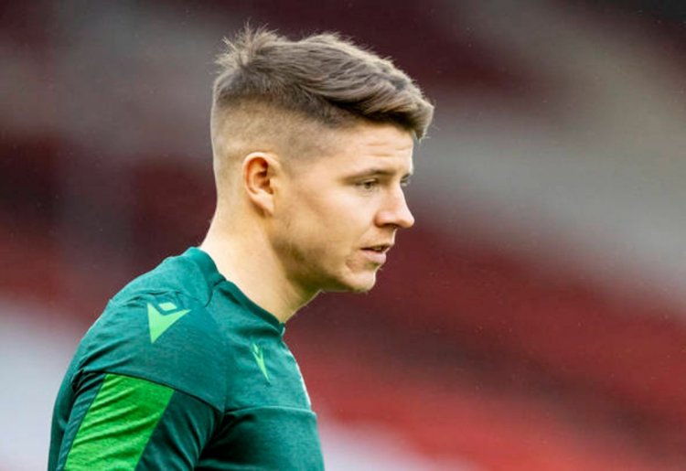 Celtic should move for Kevin Nisbet as Charlie Wyke alternative