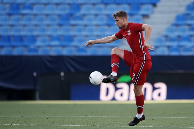 Brentford close to signing Celtic defender Kristoffer Ajer | Sportslens.com