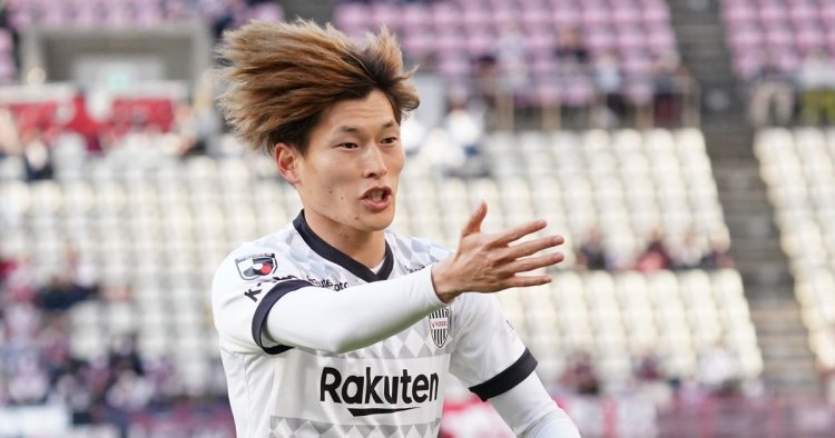 Kyogo Furuhashi scout report as Celtic snap up Japan international