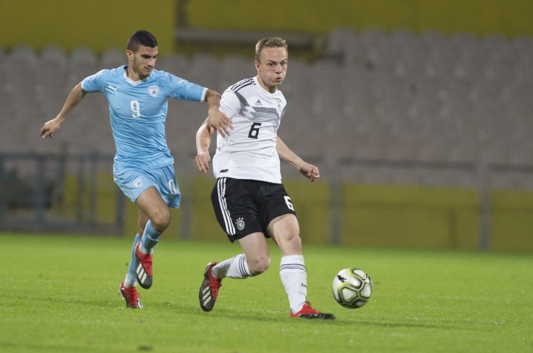 "We'll see"; Celtic manager coy on Abada debut against Midtjylland - 67 Hail Hail