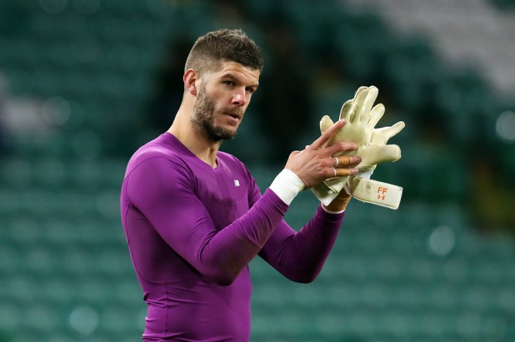 Celtic want Southampton goalkeeper Fraser Forster on loan | Sportslens.com