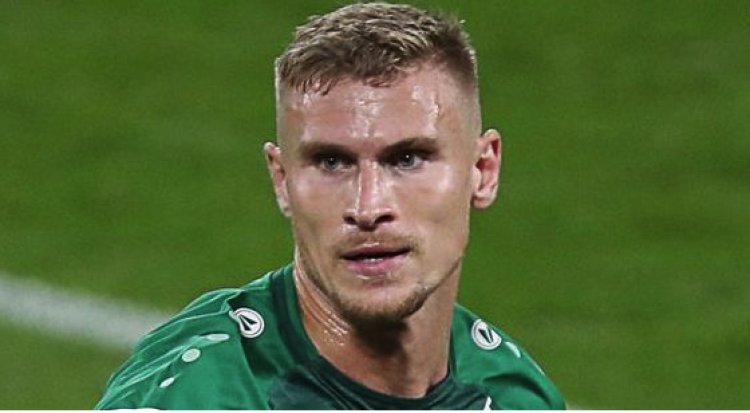 STARFELT HEADS FOR CELTIC IN ‘RECORD TRANSFER’