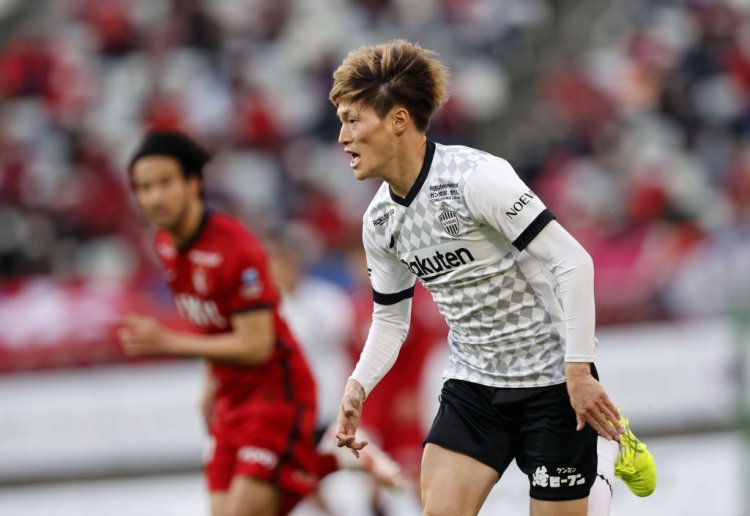 Kyogo's raring to go: his first interview as a Celtic player | Th