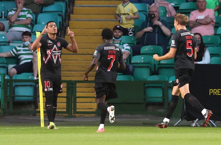 Midtjylland manager Henriksen says 'Celtic have issues' | Th
