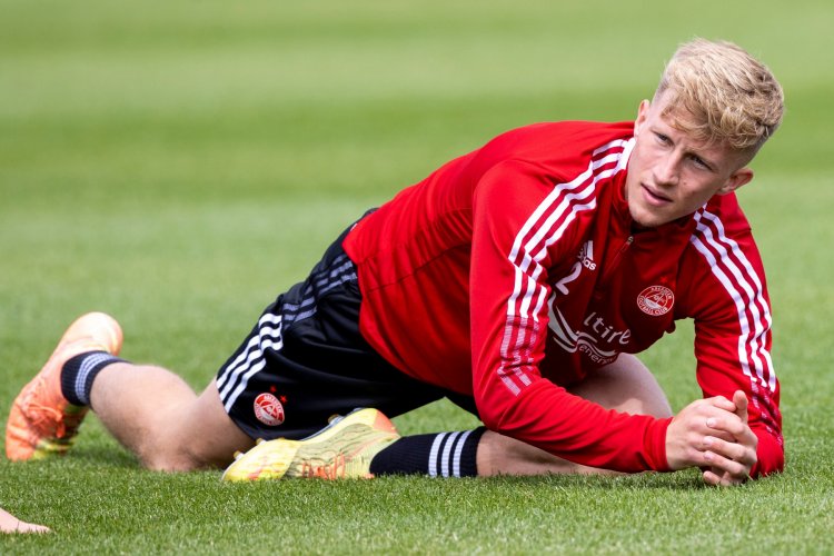 Ross McCrorie hails Scott Brown for captain's impact since Aberdeen switch