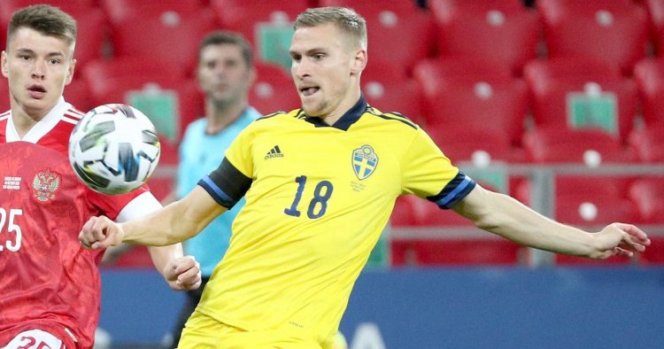 Carl Starfelt hopes for Celtic debut against Hearts after quarantine ends