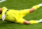 PROVAN IN SHOCK KEEPER PLEA