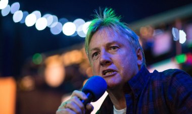 Former Celtic star Frank McAvennie pokes fun at BBC man after dreadful Tannadice prediction - 67 Hail Hail