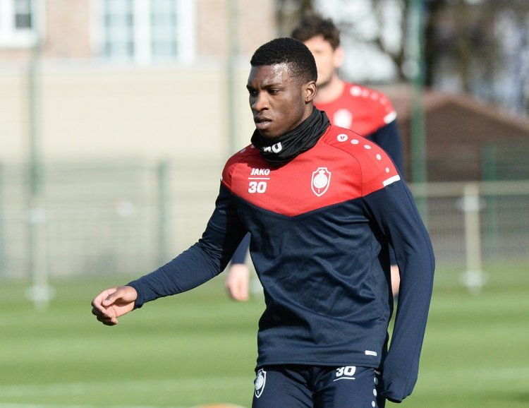Celtic: Aurelio Buta move looks less likely