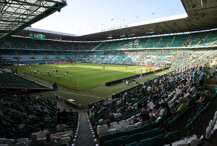 Forrest and Postecoglou on how the Celtic dressing room is feeling about transfer business - 67 Hail Hail