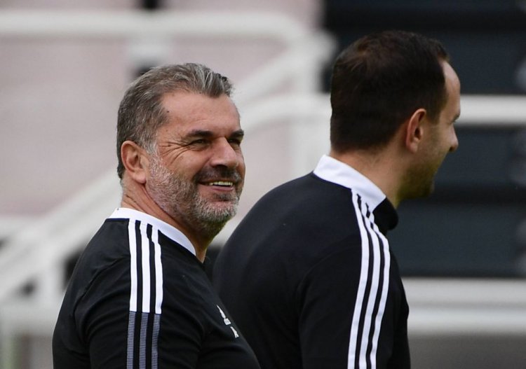 Analyzing The Pros And Cons Of Postecoglou's Inverted Full Backs