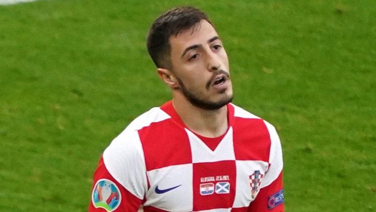 Josip Juranovic: Celtic considering move for Croatian right-back